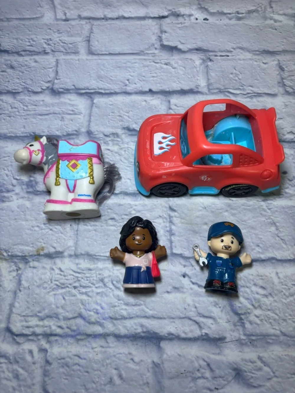 Fisher-Price Little People Princess Castle Horse Wheelies Mom Mechanic Lot Of 4